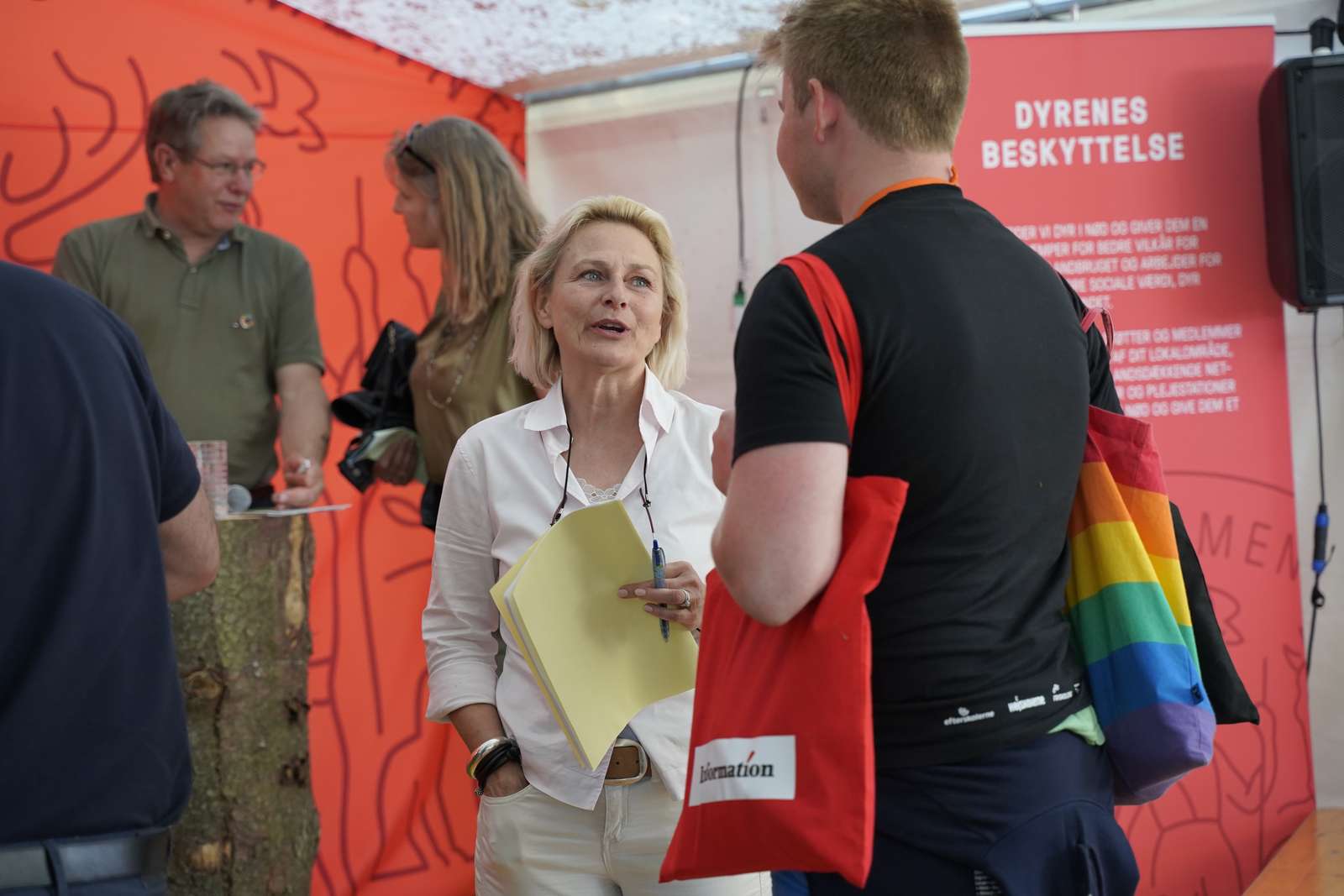 Britta Riis på Folkemødet 2019. Igen i år kan du møde hende debattere sammen med en række politikere, meningsdannere og erhvervsfolk. Foto: Dyrenes Beskyttelse. Britta Riis på Folkemødet