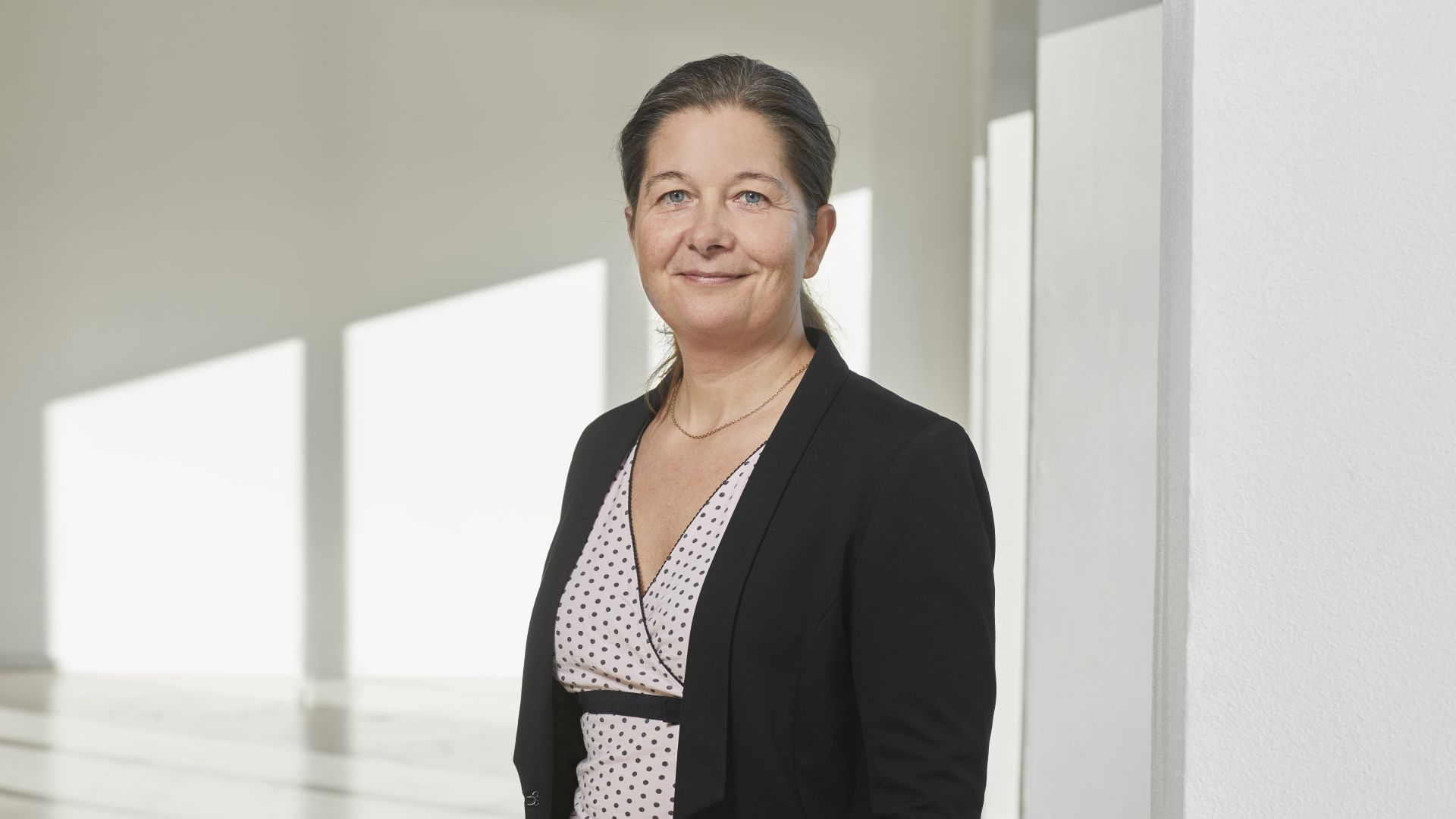 Mette Uldahl tiltræder som chefkonsulent hos Dyrenes Beskyttelse i kampen for det gode hesteliv. Mette Uldahl tiltræder som chefkonsulent hos Dyrenes Beskyttelse i kampen for det gode hesteliv. Foto: Privat Mette Uldahl tiltræder som chefkonsulent hos Dyrenes Beskyttelse i kampen for det gode hesteliv. Mette Uldahl tiltræder som chefkonsulent hos Dyrenes Beskyttelse i kampen for det gode hesteliv. Foto: Privat