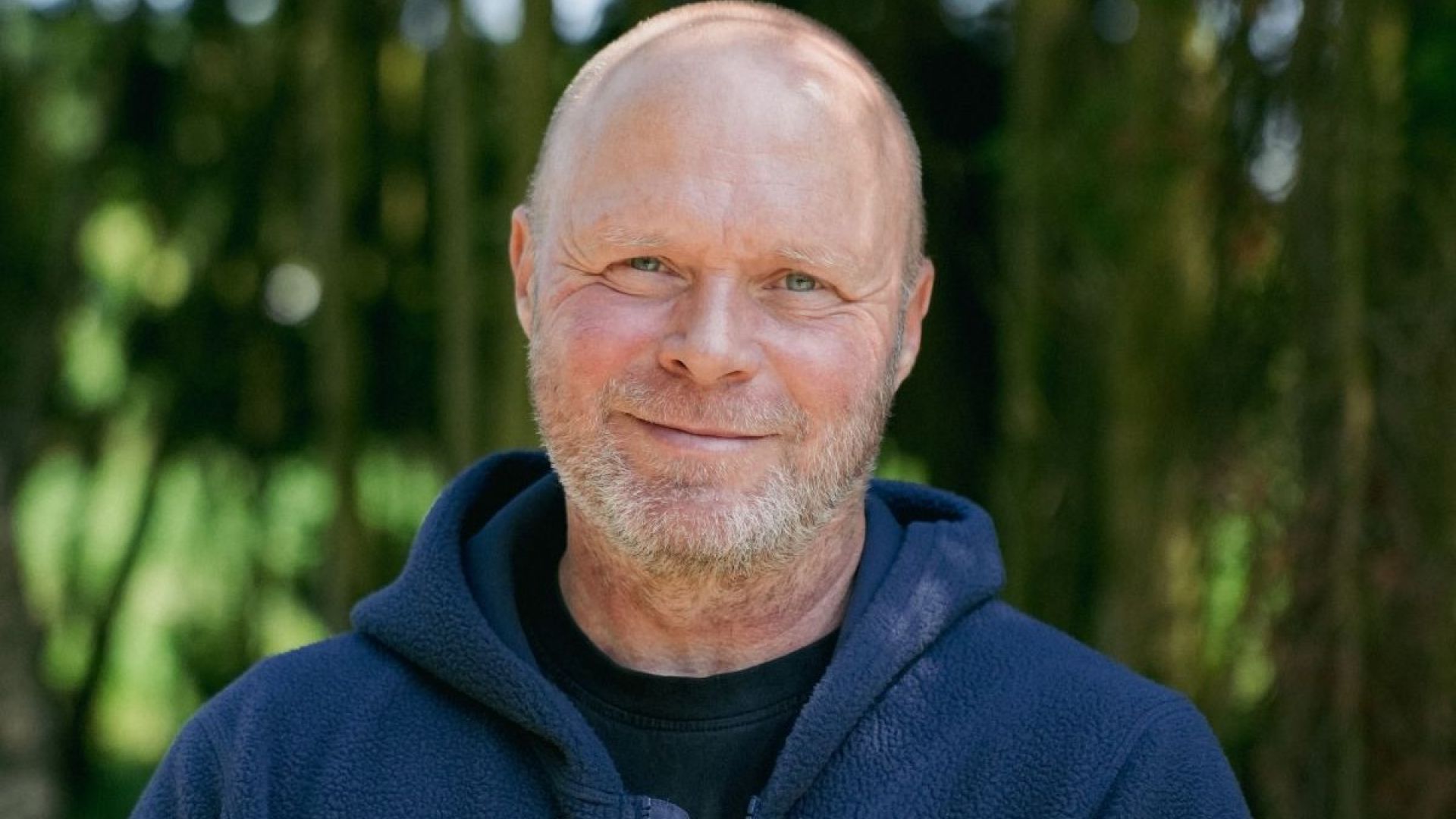 Peter Ejnar Andersen er frivillig i Dyrenes Beskyttelse og har valgt at testamentere sin arv til dyrene. Foto: Thomas Degner Peter Ejnar Andersen